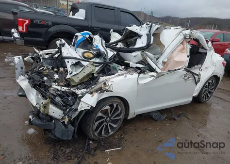 2016 Acura Ilx Premium A-Spec Packages/Technology Plus A-Spec Packages from USA, damaged, VIN 19UDE2F84GA006630